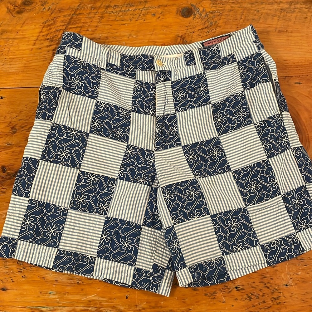 Seersucker and signature whale Vineyard Vines shorts